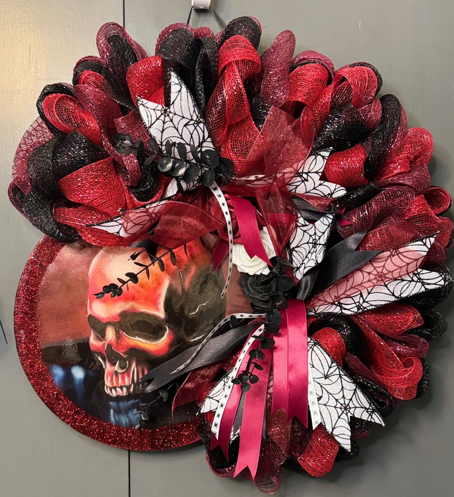 Red Skull Wreath